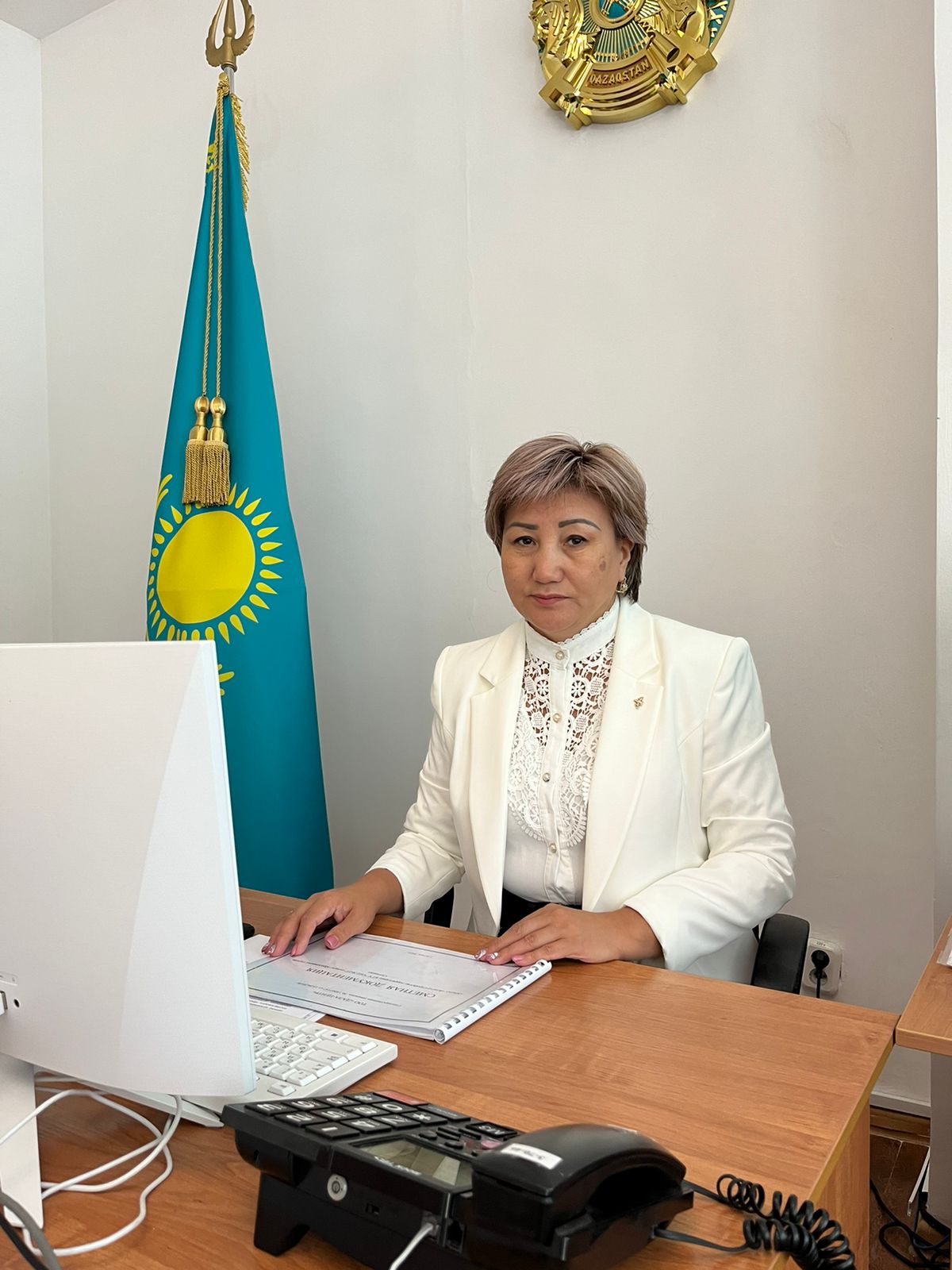 Директор